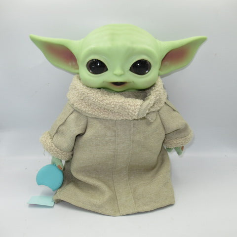 STAR WARS☆スターウォーズ☆Baby YODA☆ベイビーヨーダ☆人形☆フィギュア☆ぬいぐるみ☆トーキング☆３５センチ☆ –  おもちゃやSPIRAL