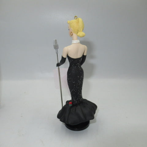 1995★Barbie★Hallmark★Christmas ornament★solo in the spotlaight★figure★doll★stuffed animal★vintage★
