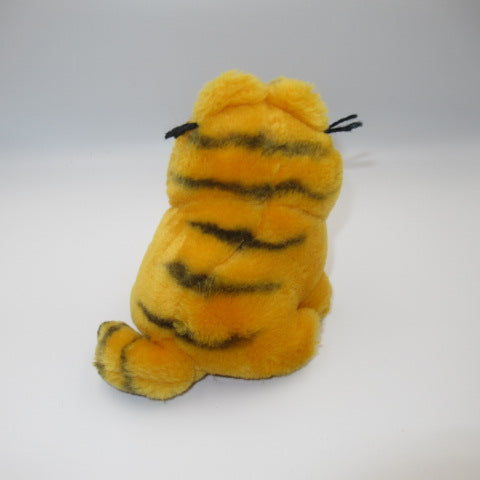 80's★GARFIELD★Garfield★Vintage★Figure★Doll★Plush toy★Sitting★