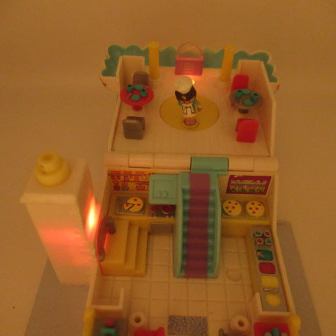 レア!90's★ビンテージ★Polly Pocket★ポーリーポケット★お家★Polly Ville★ピザ屋★Pizzeria★ままごと★ミニチュア★ドールハウス★フィギュア★人形★ぬいぐるみ★