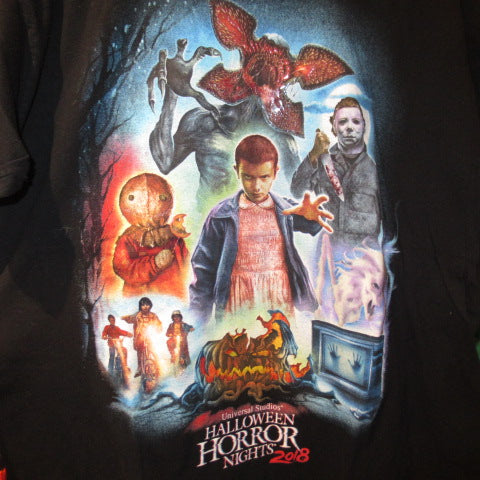 2018★UNIVERSAL STUDIO★Universal Studios★HALLOWEEN★HORROR NIGHTS★Halloween Horror Nights★Limited Edition T-shirt★Stranger Things★STRANGERTHINGS★Horror★Figure★Doll★Plushie★USED★