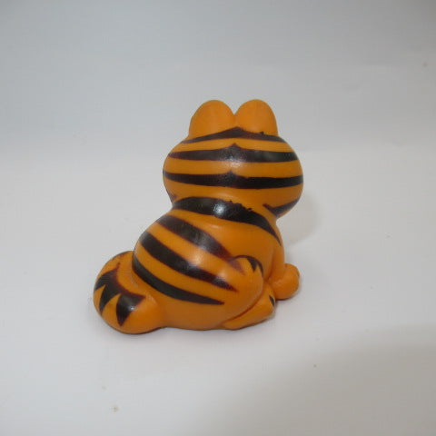 1981 ★ 80's ★ GARFIELD ★ Garfield ★ PVC ★ Doll ★ Figure ★ Plush ★ Vintage ★ Sitting ★