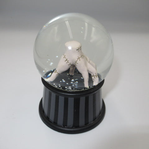 snowdome★スノードーム★WEDNESDAY★ウェンズデー★アダムスファミリー★Adams★アダムス★約9センチ★Xmas★Christmas★クリスマス★フィギュア★人形★ぬいぐるみ