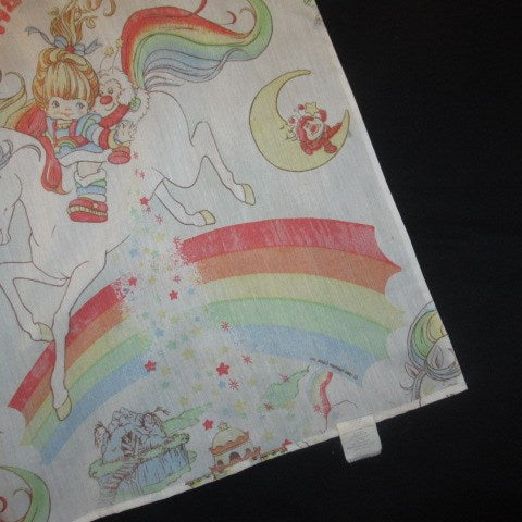 Vintage ★ RAINBOW BRITE ★ Rainbow Bright ★ Sheets ★ Pillow case ★ Cloth ★ Doll ★ Figure ★ Stuffed animal ★ USED ★ Flat sheet ★