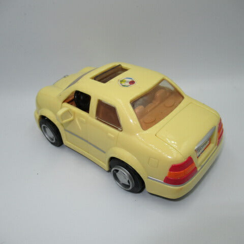 1998年★CHEVRON CARS★シェブロンカー★車★フィギュア★人形★ミニカー★イエロー★アイボリー