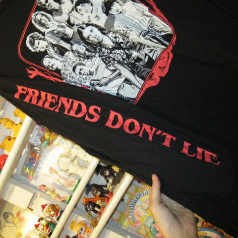 STRANGER THINGS★Stranger Things★T-shirt★Ron T★Eleven★Figure★NET FLIX★M size★Long sleeve★Long sleeve★Black★New