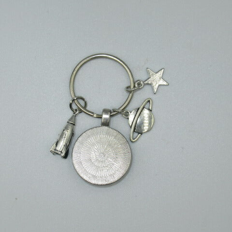 ALIEN★エイリアン★キーホルダー★人形★フィギュア★グリーン★UFO★人形★フィギュア★ぬいぐるみ★宇宙人★ロケット★土星