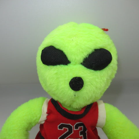 1996年★90's★vintage★ビンテージ★Nanco★Michal Jordan★ジョーダン★basketball★バスケ★green★グリーン★★alien★エイリアン★大きさ約１９センチ★ぬいぐるみ★人形★フィギュア★