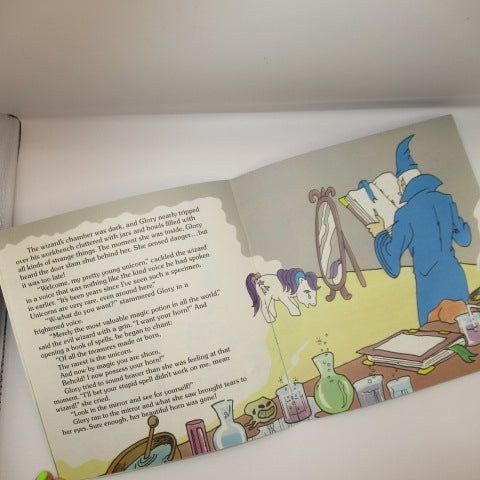 80’s★1985年★MY LITTLE PONY★マイリトルポニー★TAKING STORY BOOK★本とカセットテープのセット★ビンテージ★24ページ★GLOLY THE MAGIC UNICORN★フィギュア★人形★ぬいぐるみ★