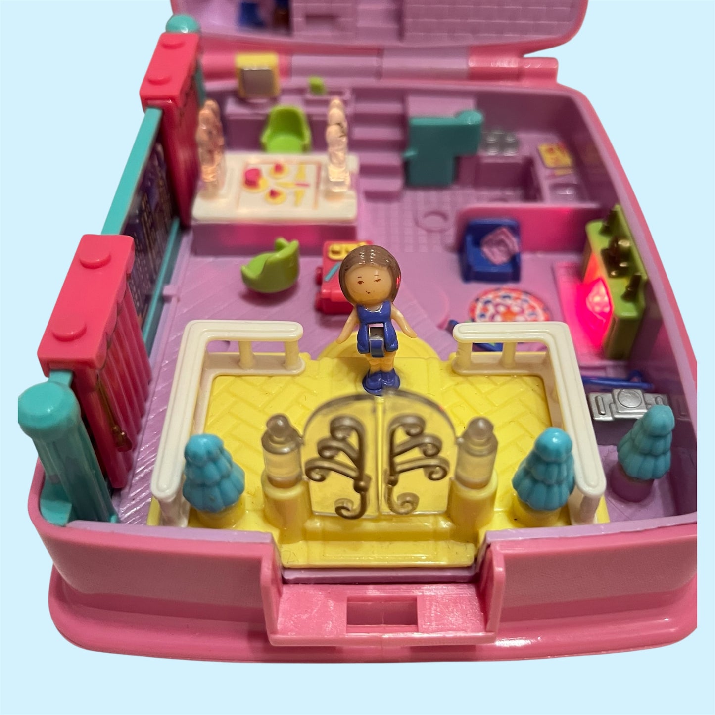 1994年★90's★vintage★ビンテージ★PollyPocket★ポーリーポケット★ Star Bright Dinner party★スターブライトディナーパーティー★presentbox★プレゼントボックス★present★プレゼント★コンパクト★Bluebird★ブルーバード社★ミニチュア★人形★ぬいぐるみ★フィギュア