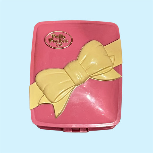 1994年★90's★vintage★ビンテージ★PollyPocket★ポーリーポケット★ Star Bright Dinner party★スターブライトディナーパーティー★presentbox★プレゼントボックス★present★プレゼント★コンパクト★Bluebird★ブルーバード社★ミニチュア★人形★ぬいぐるみ★フィギュア