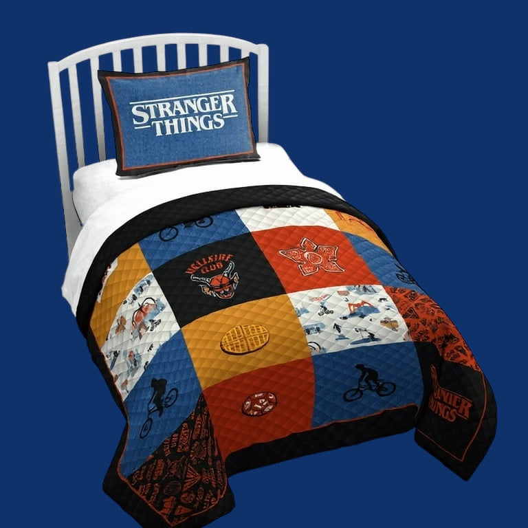 STRANGER THINGS★ストレンジャーシングス★QUILT&Pillow Case★SET★人形★フィギュア★ぬいぐるみ★デモゴルゴン