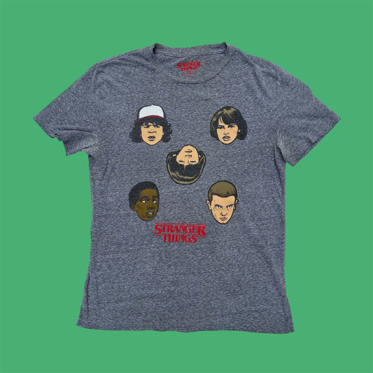 USED★STRANGER THINGS★ストレンジャーシングス★Tシャツ★フィギュア★人形★ぬいぐるみ★ウィル★ダスティン★ルーカス★マイク★エル★イレブン★Mサイズ