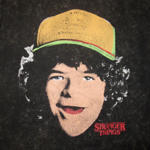 STRANGER THINGS★ストレンジャーシングス★Dastin★ダスティン★HELLFIRECLUB★Tシャツ★Men's★Lサイズ★イレブン★マイク★エディ★フィギュア★人形★ぬいぐるみ