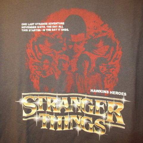 STRANGER THINGS★ストレンジャーシングス★Netflix★Tシャツ★Men's★Lサイズ★VEQUNA★ヴェクナ★イレブン★ダスティン★フィギュア★人形★ぬいぐるみ