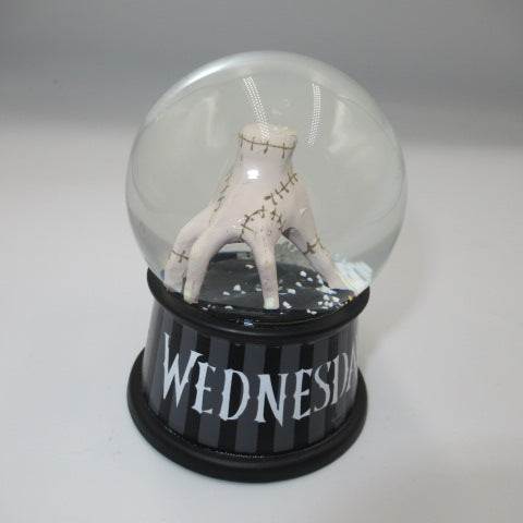 snowdome★スノードーム★WEDNESDAY★ウェンズデー★アダムスファミリー★Adams★アダムス★約９センチ★Xmas★Christmas★クリスマス★フィギュア★人形★ぬいぐるみ