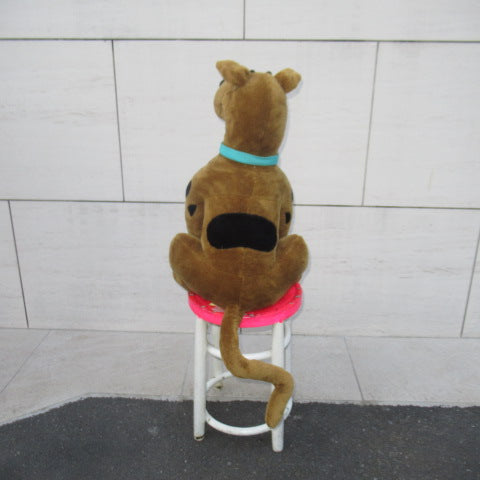 ビンテージ 1997年 スクービードゥ 大きなぬいぐるみ　Scooby-Doo ぬいぐるみ 人形 スクービー・ドゥー ワーナー 自立 アニメ 特大 イヌ
