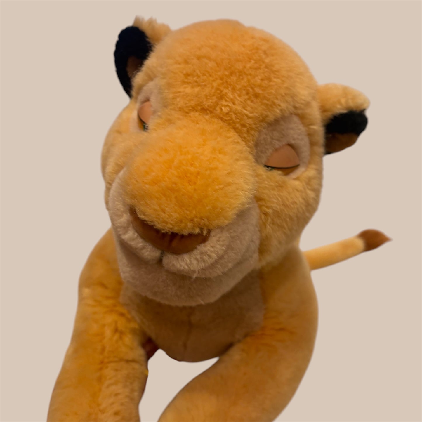90’s★Disney★ディズニー★The Lion King★ライオンキング★サラビ★Sarabi★ママ★ビンテージ★５センチ★ぬいぐるみ★フィギュア★人形