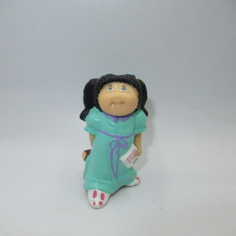 80's★cabbage patch kids★cabbage doll★★PVC★figure★doll★stuffed animal★vintage★green dress★ 