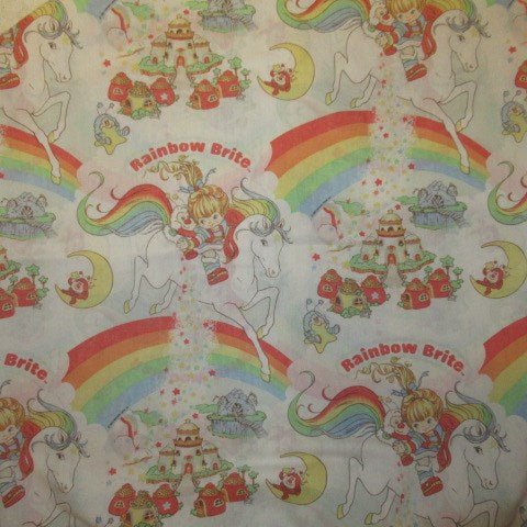 Vintage ★ RAINBOW BRITE ★ Rainbow Bright ★ Sheets ★ Pillow case ★ Cloth ★ Doll ★ Figure ★ Stuffed animal ★ USED ★ Flat sheet ★ 
