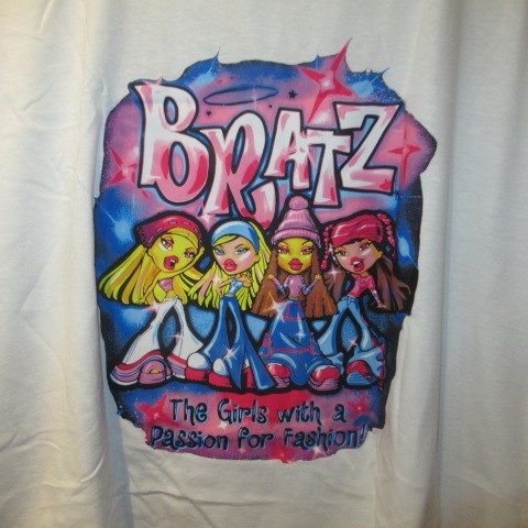 BRATZ★ブラッツ★Tシャツ★フィギュア★人形★ぬいぐるみ★Y2K★ホワイト★Lサイズ★