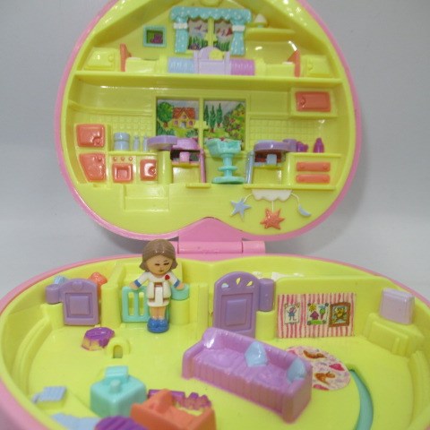 Vintage ★ Pollypocket ★ Polly Pocket ★ Compact ★ Heart ★ Doll ★ Figure ★ Play house ★ Miniature ★ Pink ★ 