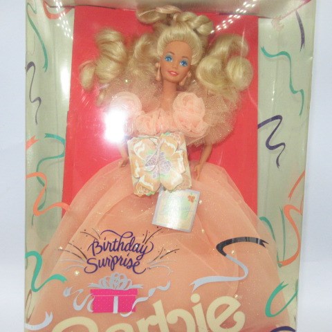 90's★1991★Birthday Surprise Barbie★Birthday Surprise Barbie★Doll★Plush★Figure★ 