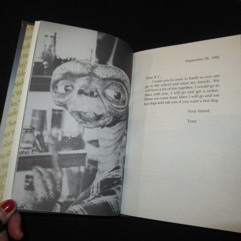 1983★90's★Vintage movie ET★Book★BOOK★Letter To ET★Letter★Figure★Doll★Stuffed animal★ 