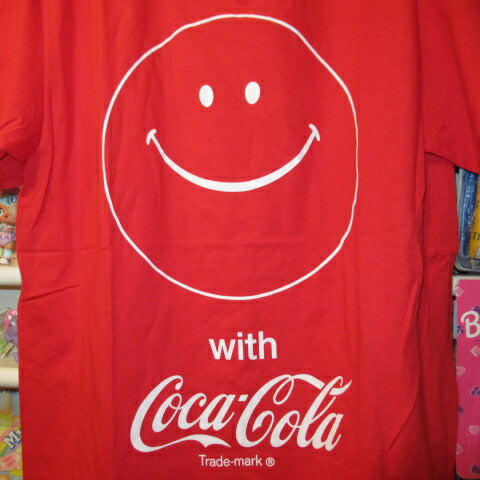 スマイル★スマイリーフェイス★コカ・コーラ★Smile★Smiley Face★Coca-Cola★Tシャツ★ぬいぐるみ★人形★フィギュア★Mサイズ★赤★レッド★新品