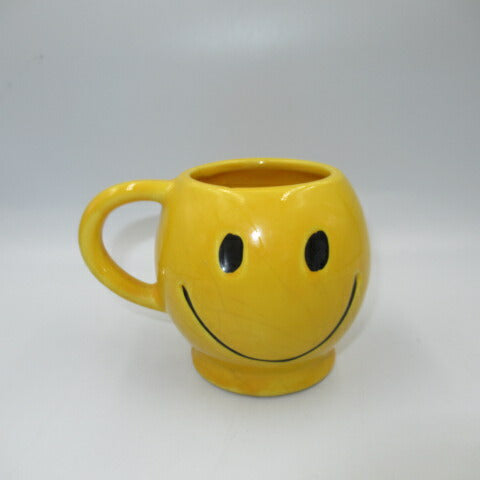 70's★Vintage★Smile★Smiley Face★Smiley Face★Glass★Mug★Doll★Figure 