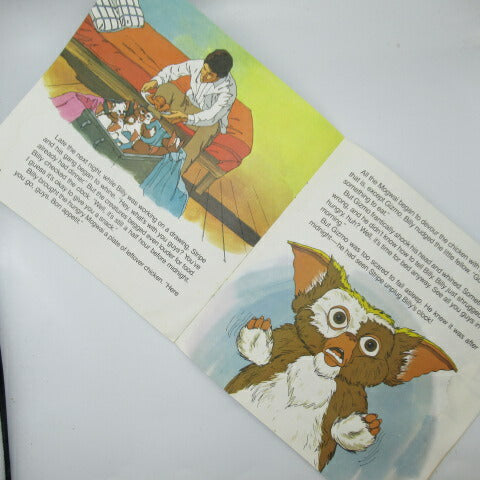 This is a picture book with a record! Vintage★80's★1984★Gremlins★STORY2★GREMLINS★Gizmo★Figure★Doll★16 pages 